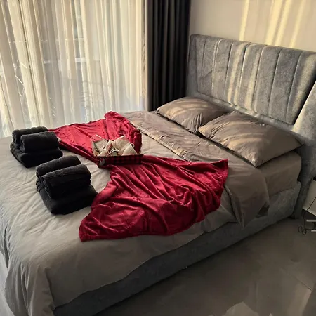 Courtyard Long Iskele