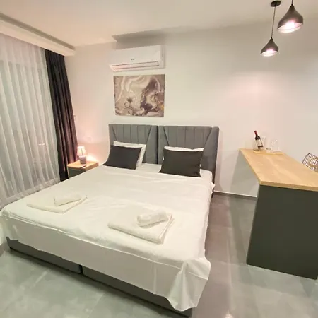 Курортный комплекс Courtyard Long Iskele