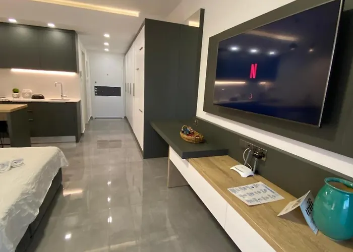 Courtyard Long Iskele Ośrodek wypoczynkowy *